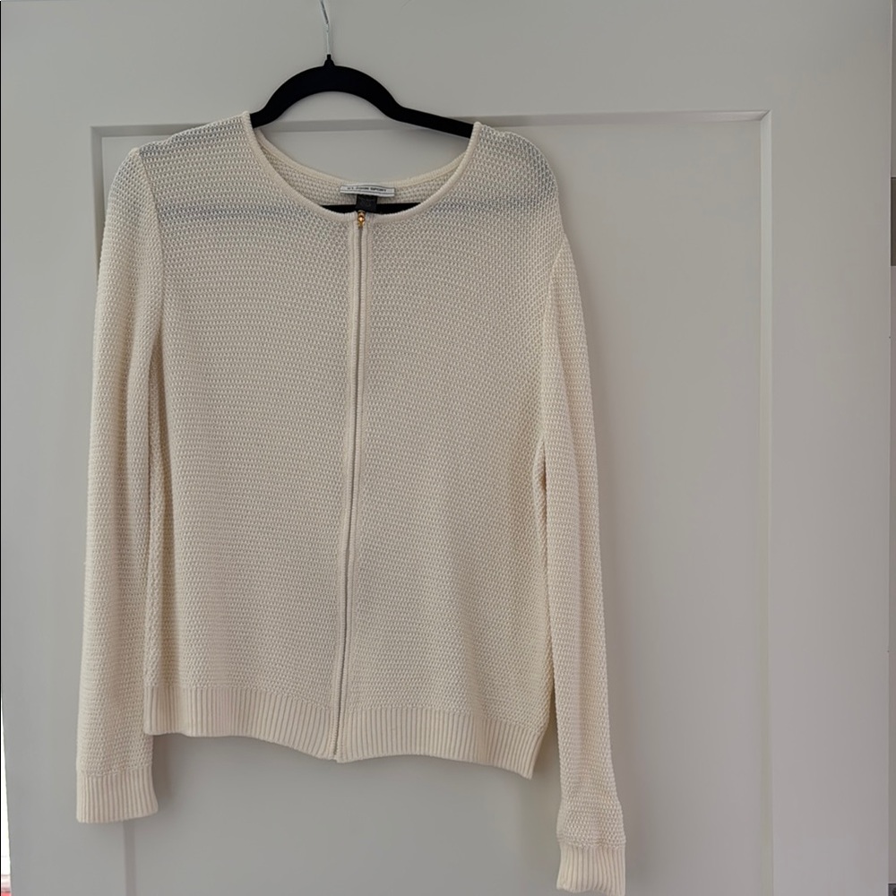 St. John Cream Ribbed Fitted Blouse with Mandarin Collar